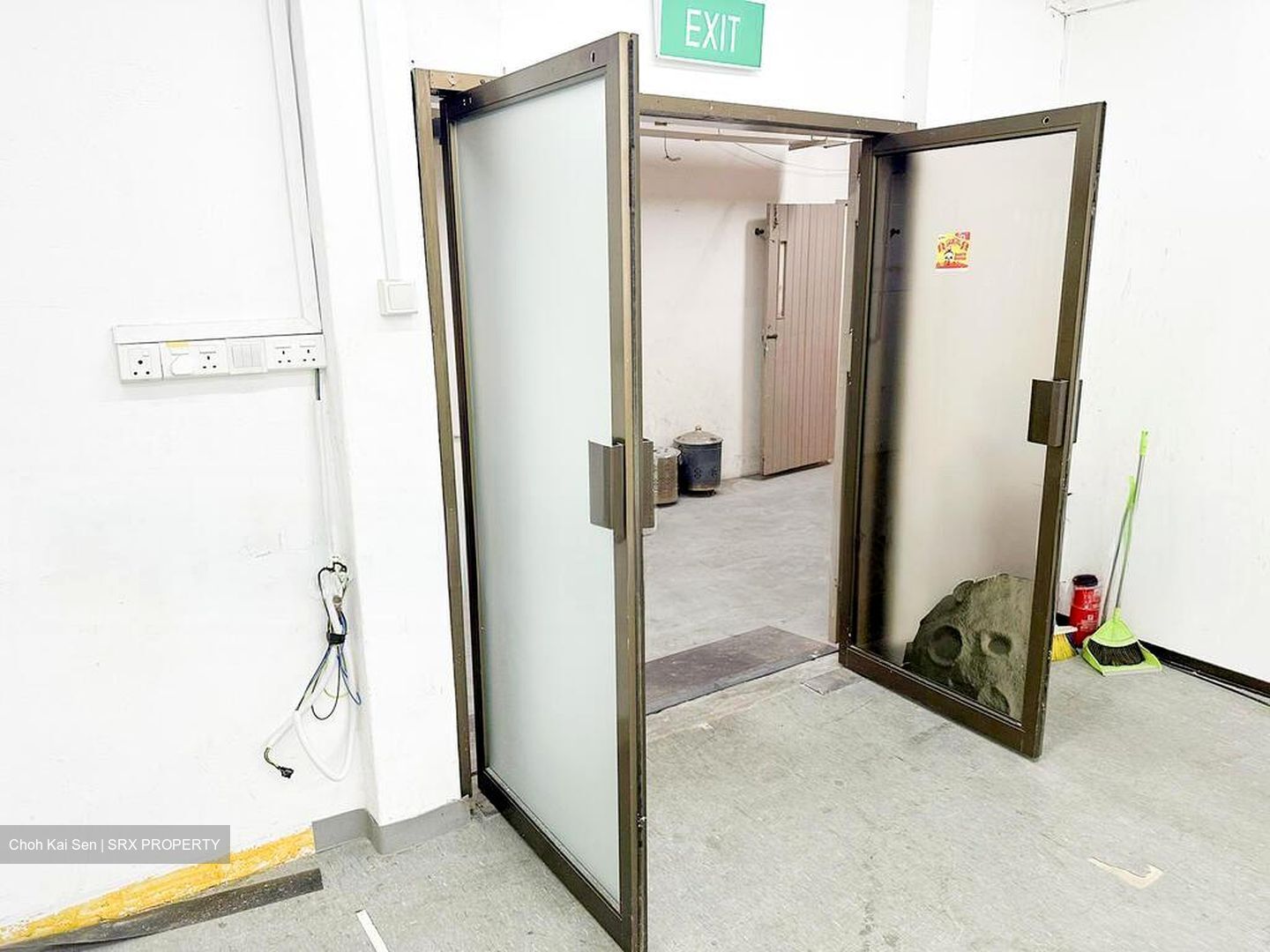 Da Jin Factory Building (D19), Office #499146781